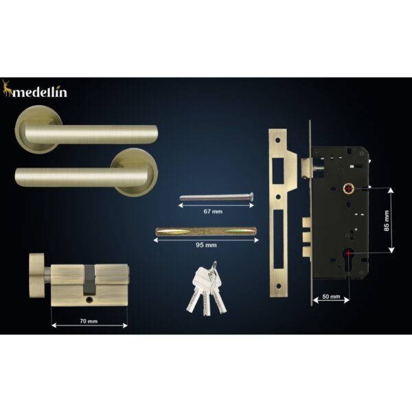 Defender: Antique - Image 7