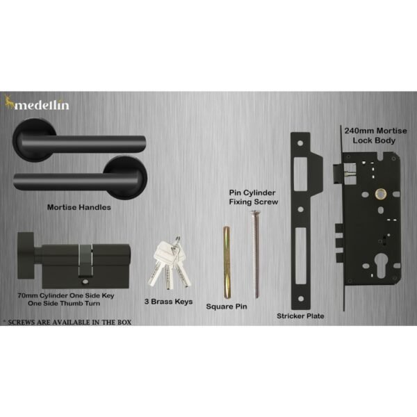 Defender: Jet Black - Image 5